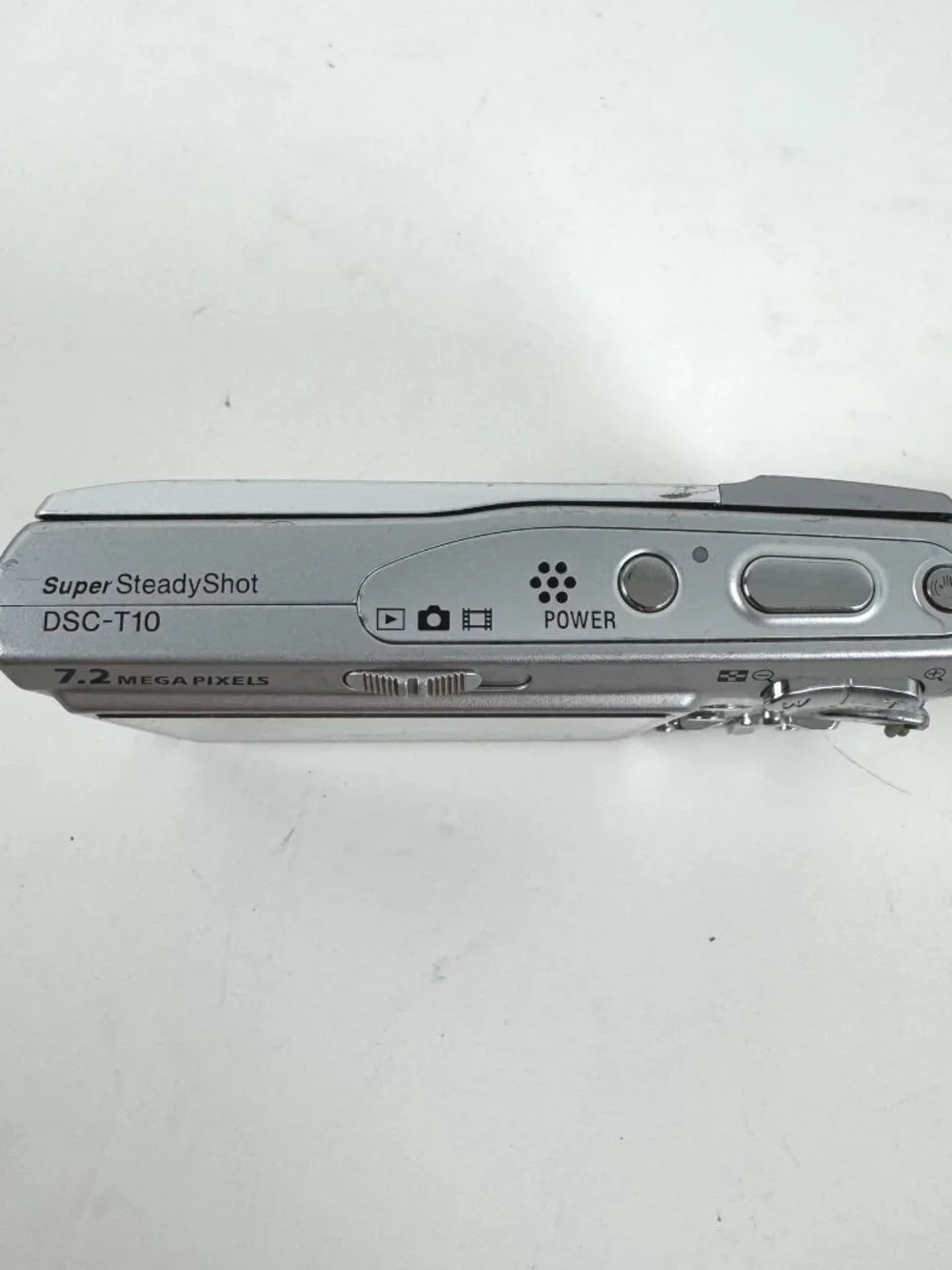 Sony Cyber Shot DSC-T10 7.2MP Digital Camera Silver Made in Japan MC-233